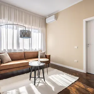  Appartamento Elegant Two Bedrooms